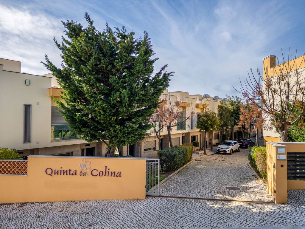 Colina View