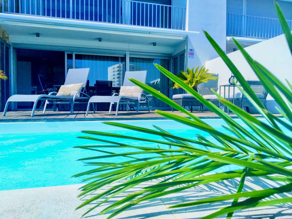 Villa Ray Design mit privatem beheizbarem Pool