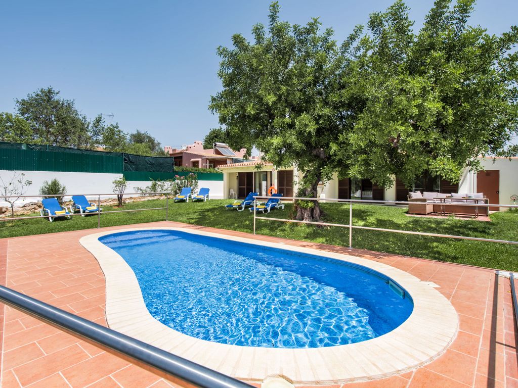 Jenny - VIP Properties