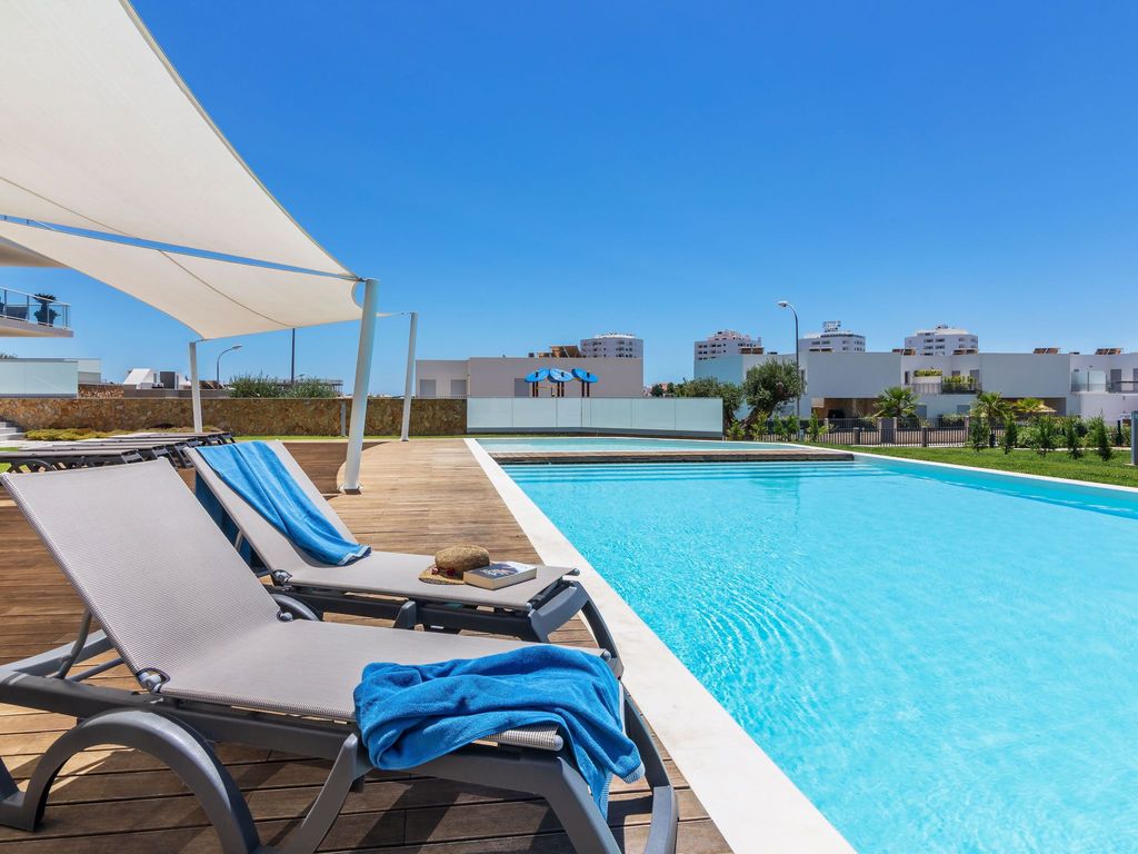 Garten Design brandneue Wohnung mit Pool