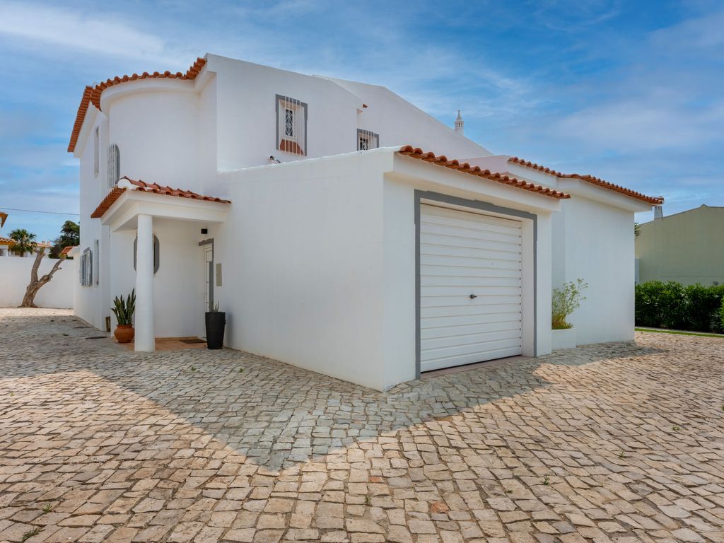 Villa dos Sonhos V4-VIP Properties