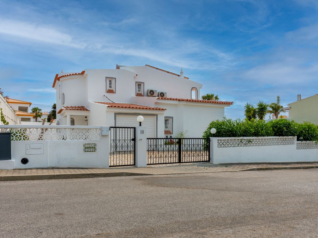 Villa dos Sonhos V4-VIP Properties