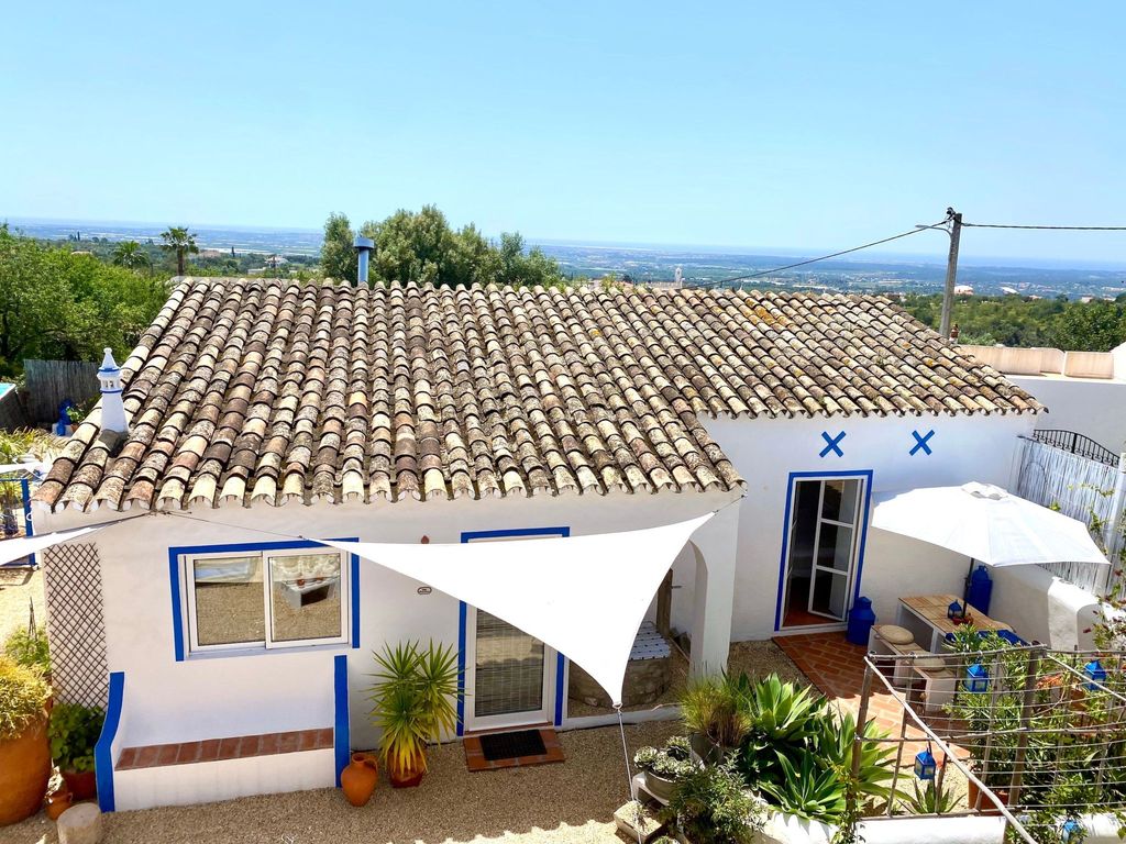 Vila Primaveira , Nur für Erwachsene