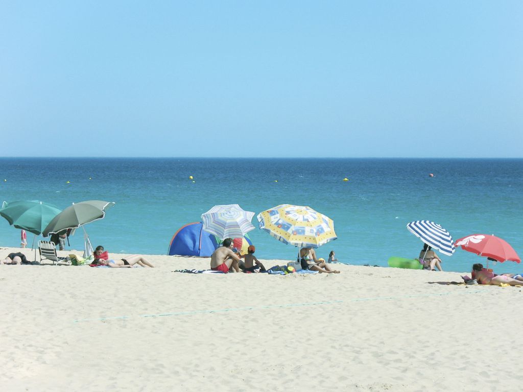 Manta Rota 450m from the Beach
