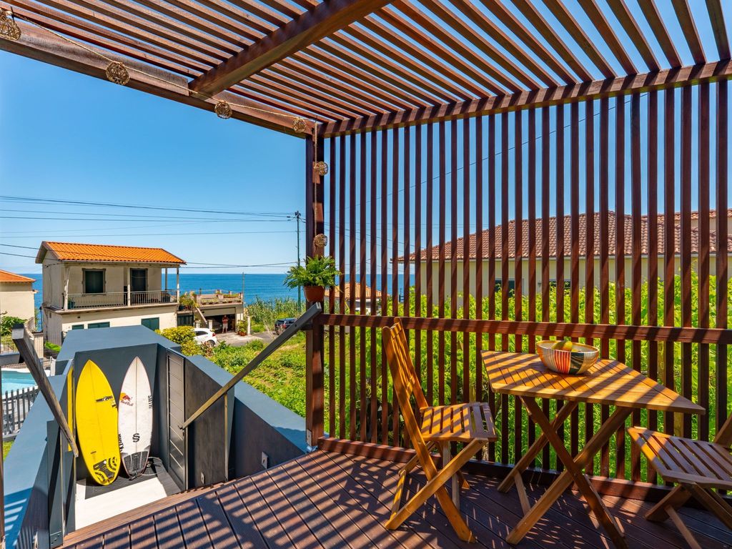 Modernes Studio, Terrasse mit Meerblick und Zuga