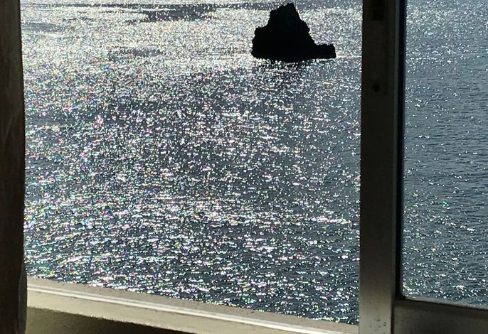 mit Blick auf das Wasser .1