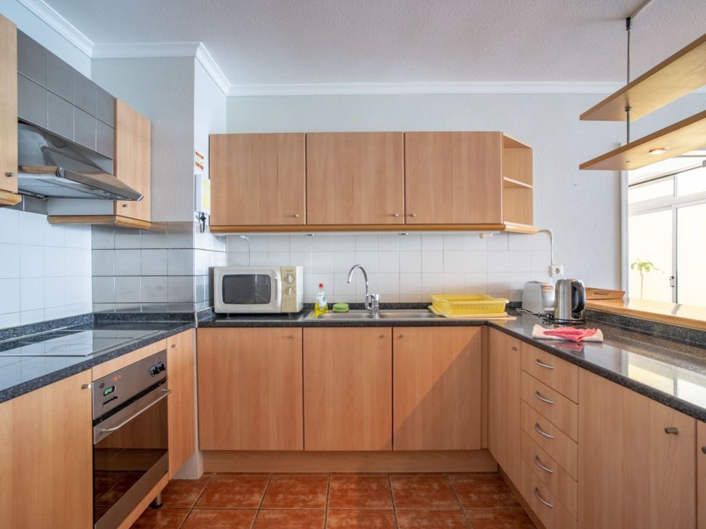 für 4 Personen ca. 130 m&sup2; in São Martinho, Madeira (Südküste von Madeira)