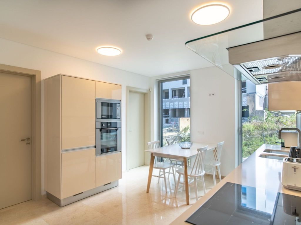 für 6 Personen ca. 120 m&sup2; in São Martinho, Madeira (Südküste von Madeira)