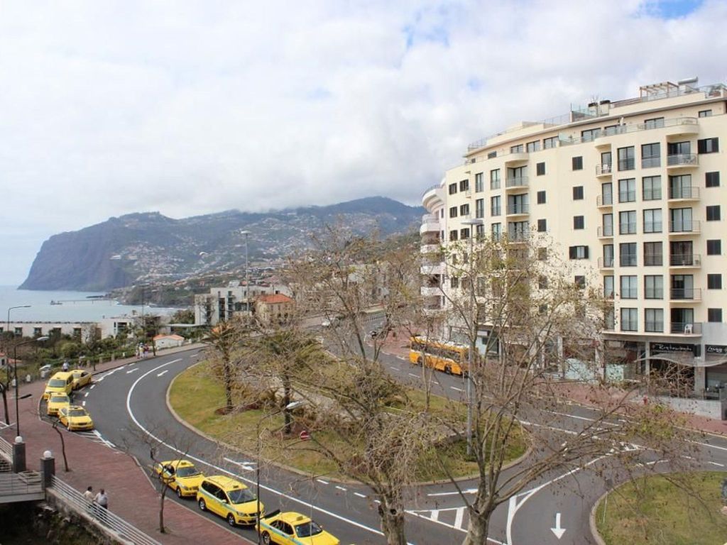 "Forum Apartment"