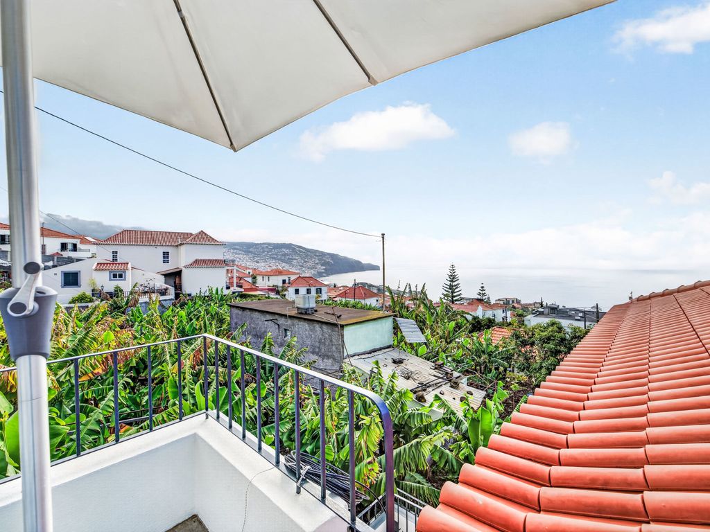 Panoramic Studio View