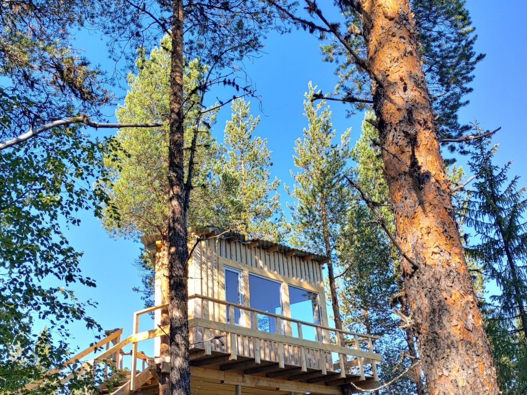 Aurora Lodge