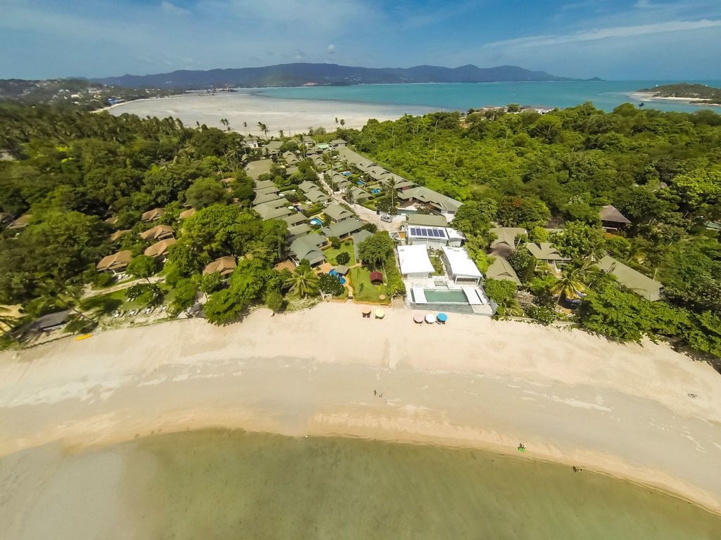 Villa mit Blick auf das Wasser