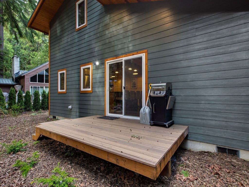 Brandneue Hütte mit Holzofen und Wi-Fi