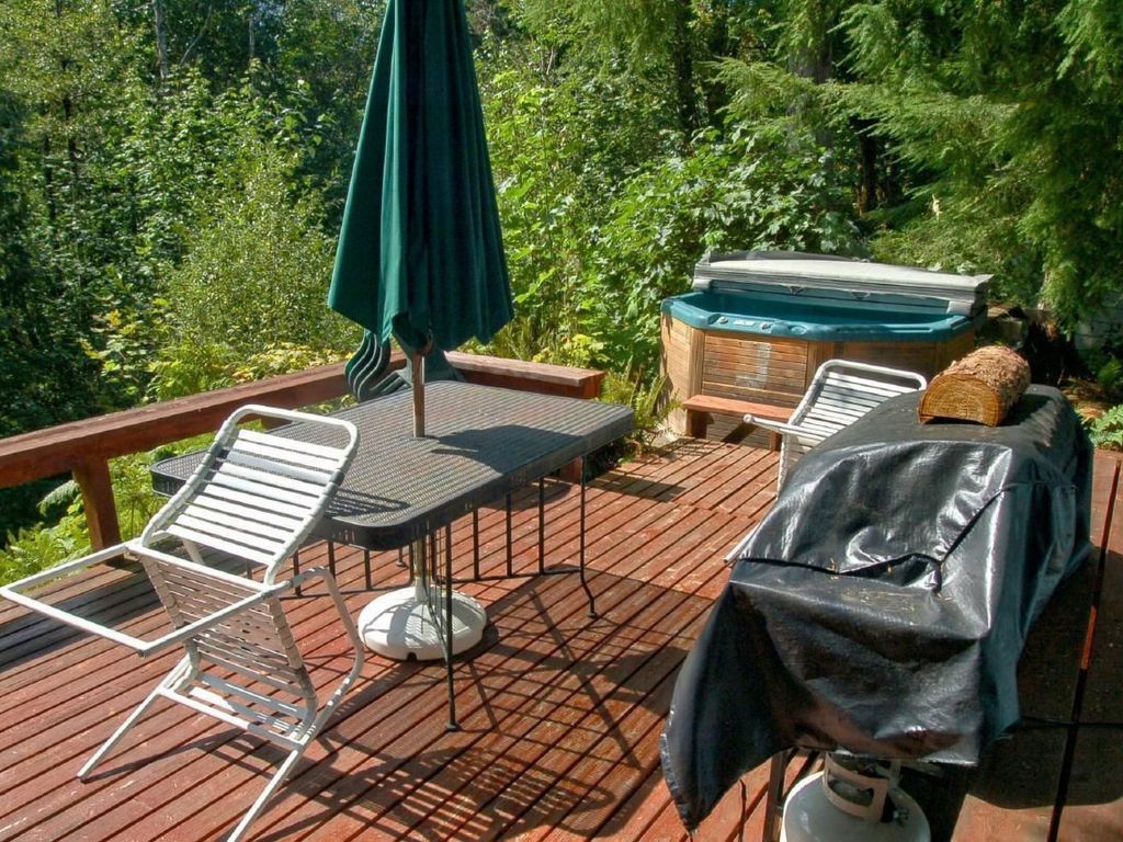 Gemütliche Hütte mit Wi-Fi, Kamin und Whirlpool