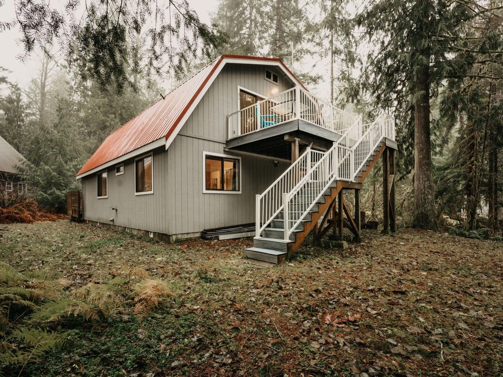 Eine Hütte mit Hot Tub, Haustiere erlaubt, Gener