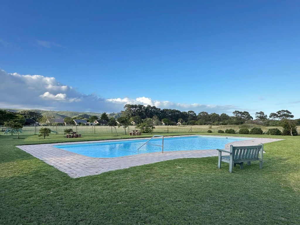 Estate Chalet 40 mit gemeinschaftlichem Pool, Südafrika