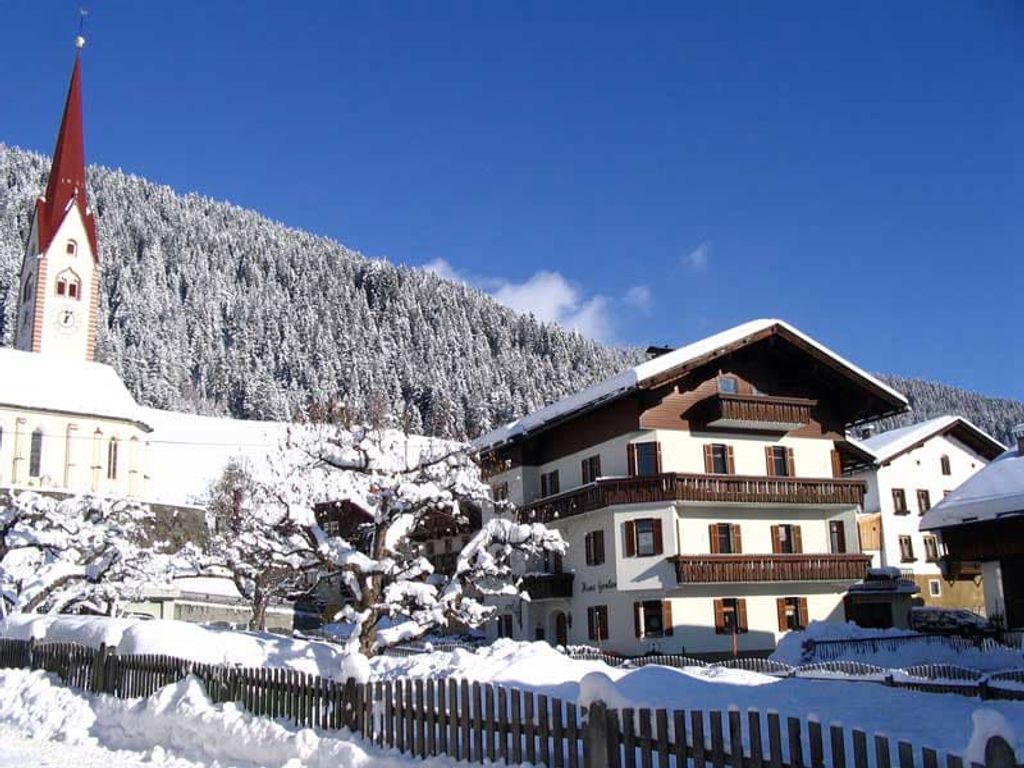 Bauernhaus im Winter
