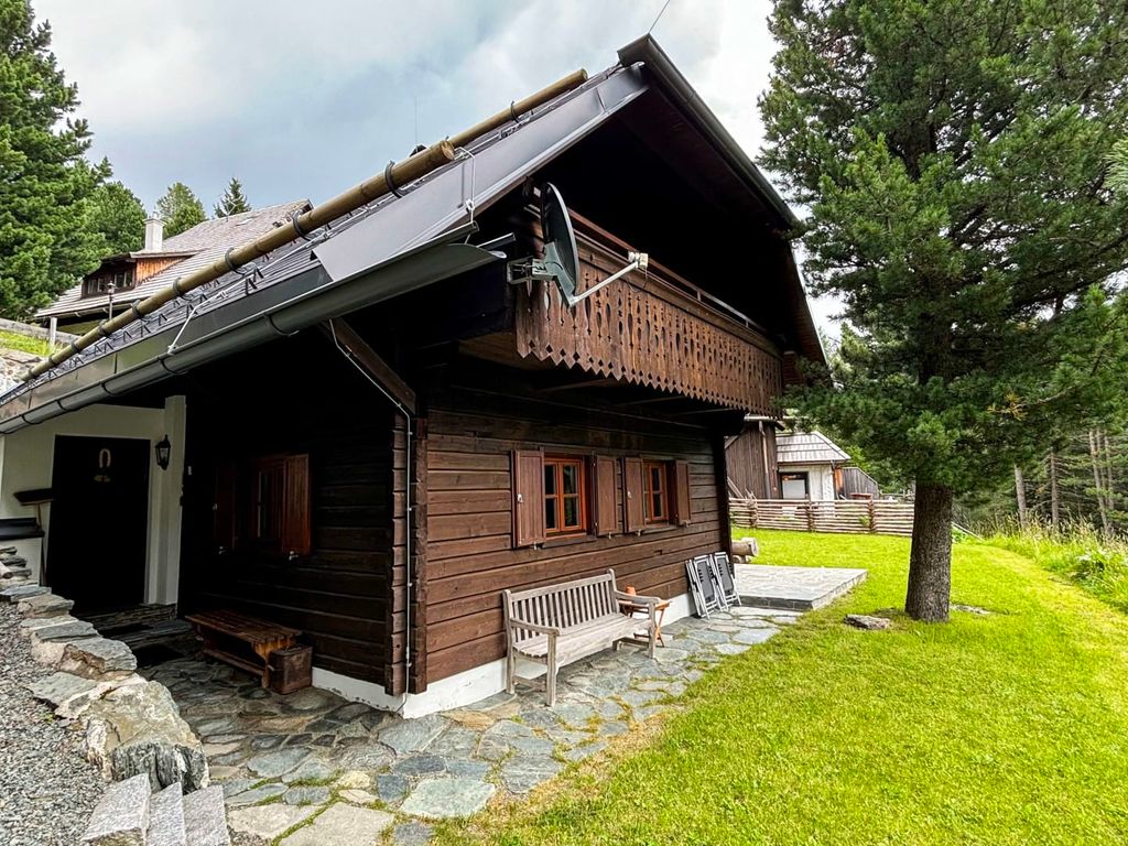 Almhaus Falkertzeit