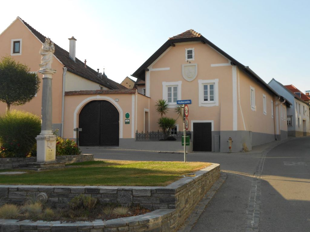 Weinhof Brauner