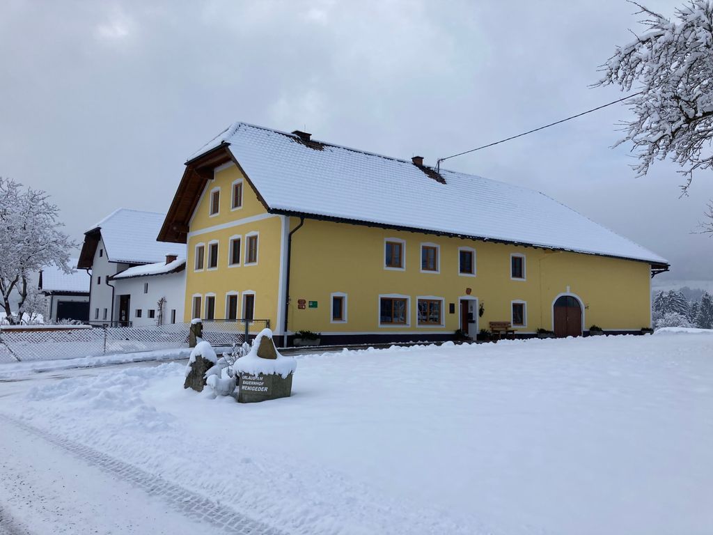 Vorderansicht Bauernhof