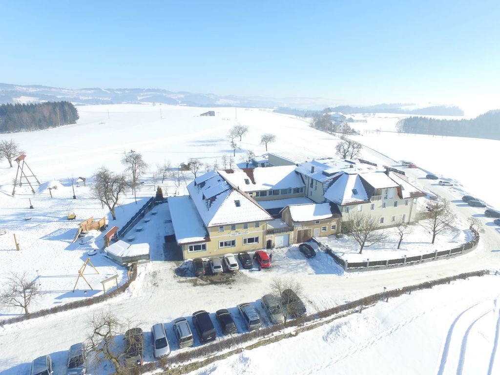 Kloa Winklerhof // Langs Wirtshaus