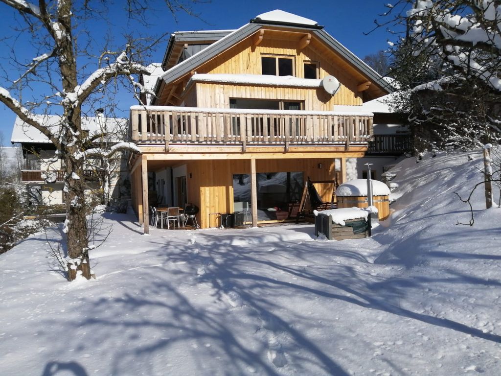 Attersee-Chalet im Winter