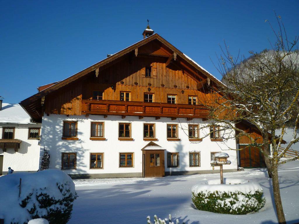 Hausansicht Winter