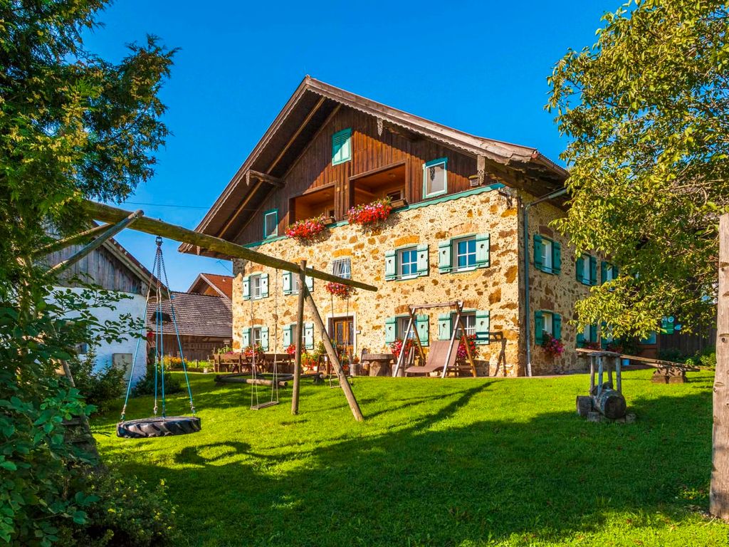 Baby- und Kinderhof Aicherbauer