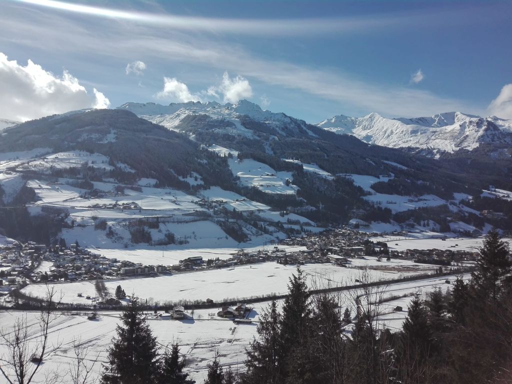 Blick vom Höhenweg auf unser zu hause