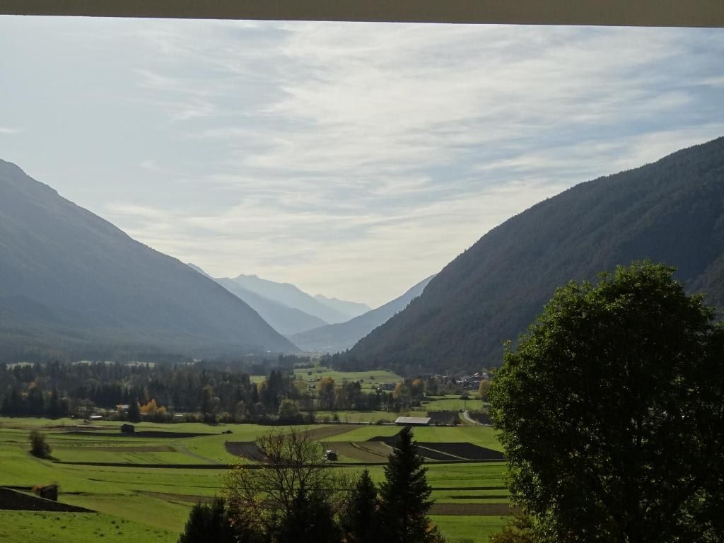 Ausblick ins Gurgltal