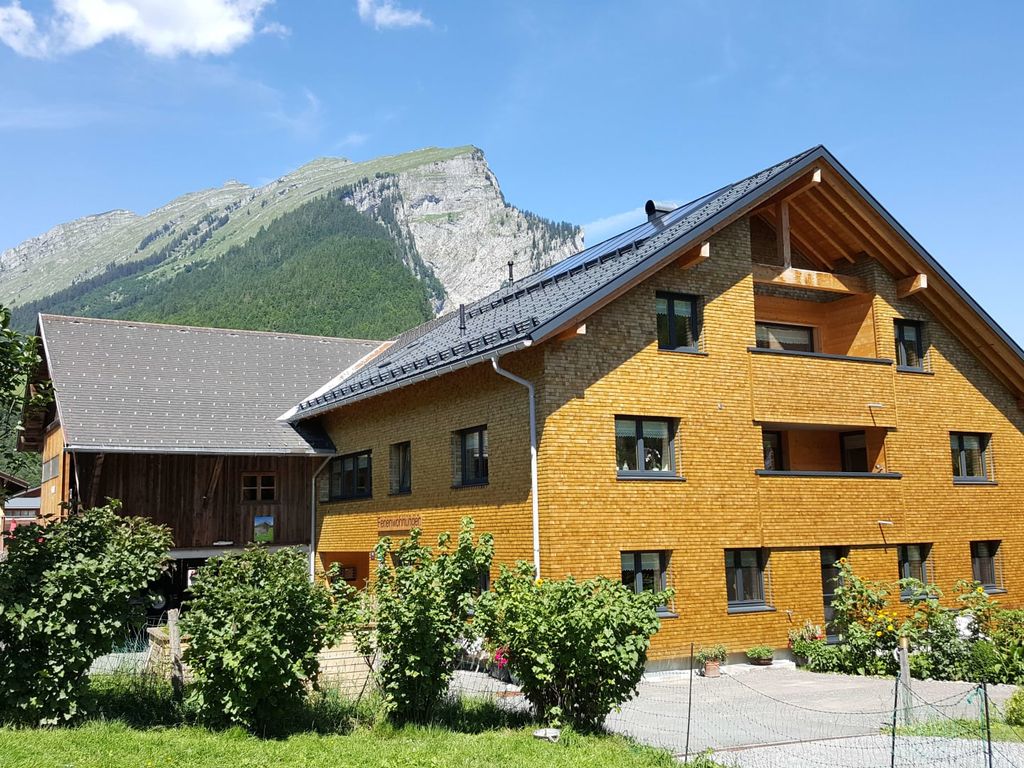 Sommer, Außenansicht