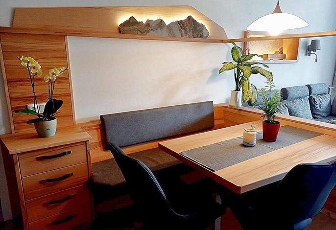 Appartement/Fewo, "die LACKIEREREI"