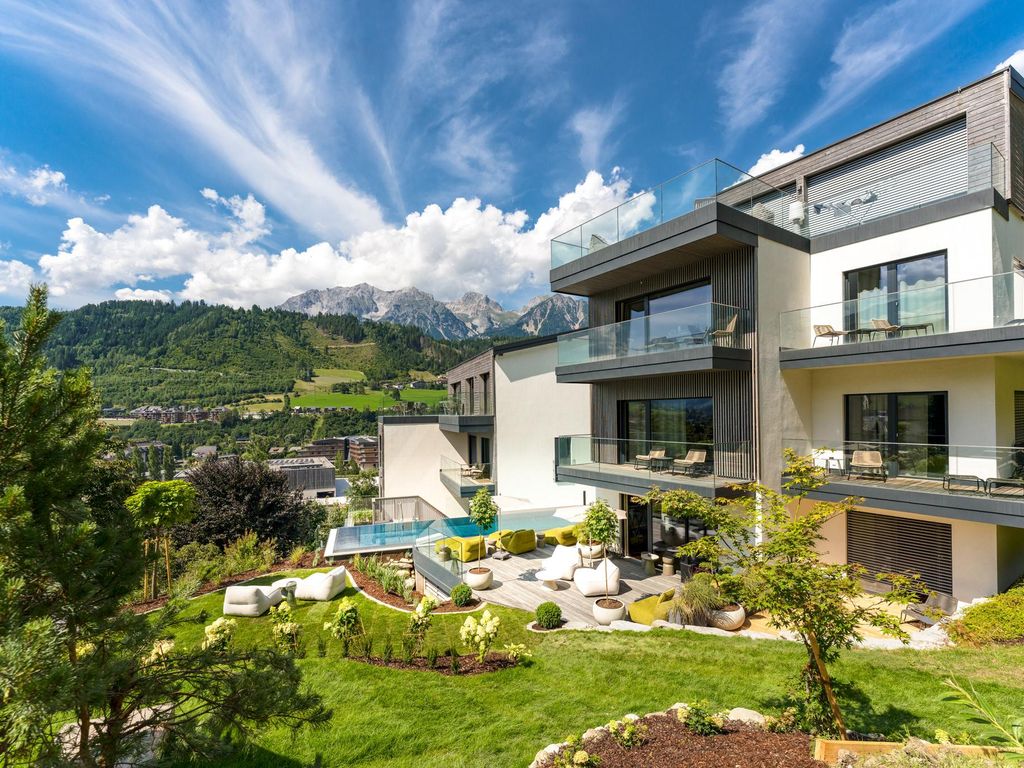 BOUTIQUE APARTHOTEL CHALETS COBURG