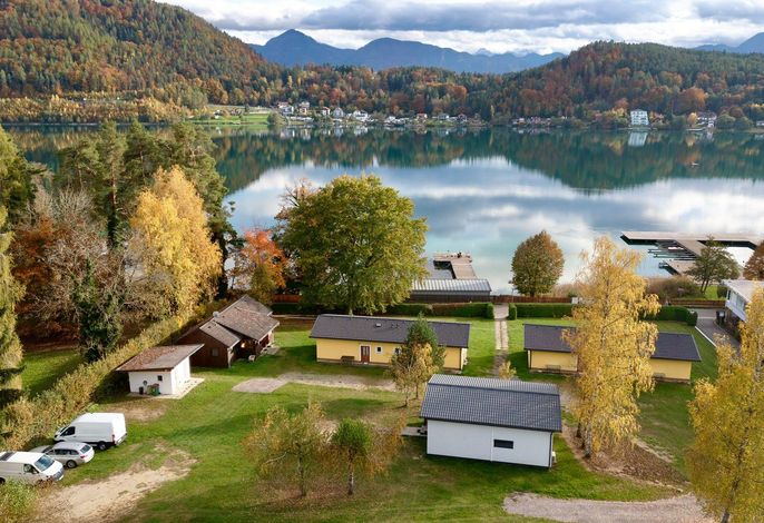 Holzbungalow seeseitig Nr 2