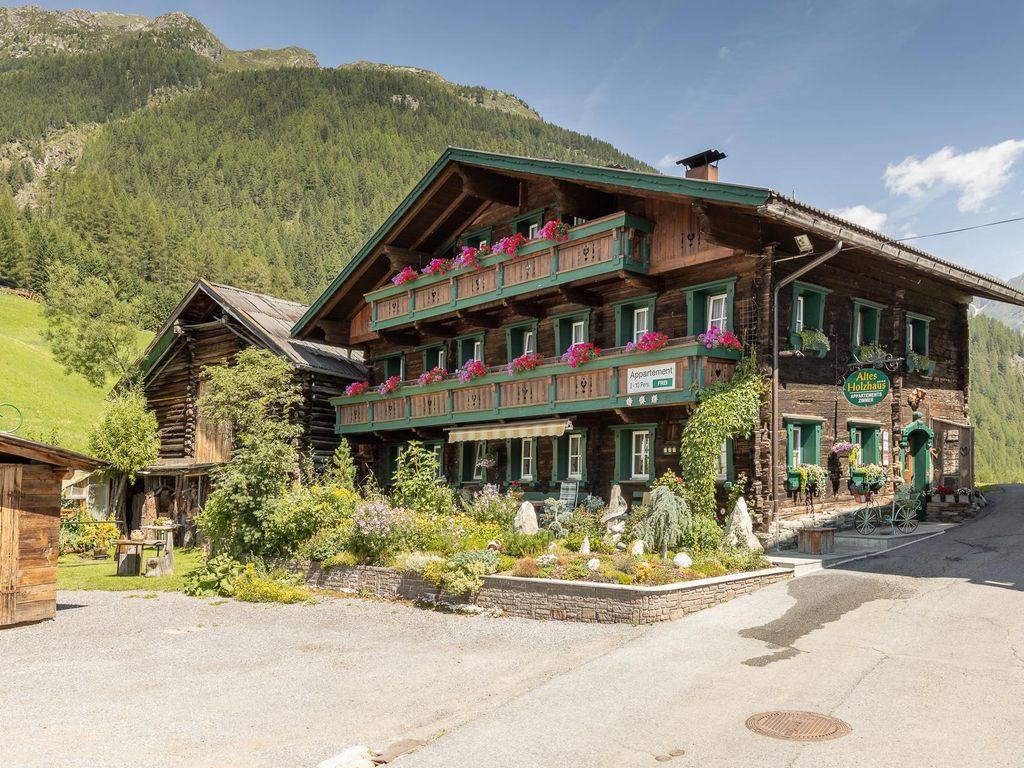Altes Holzhaus