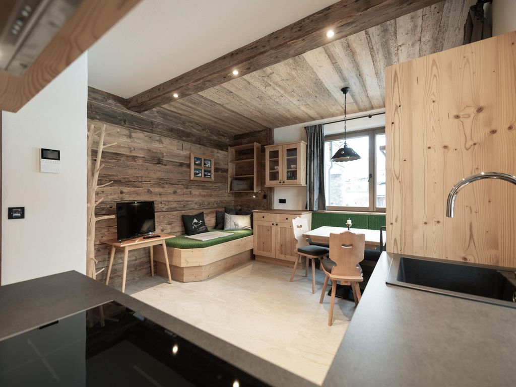 Alpine Lofts M26