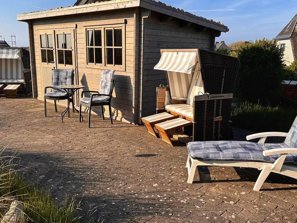 Waage-Hüs 4 Ferienwohnungen mit Meerblick
