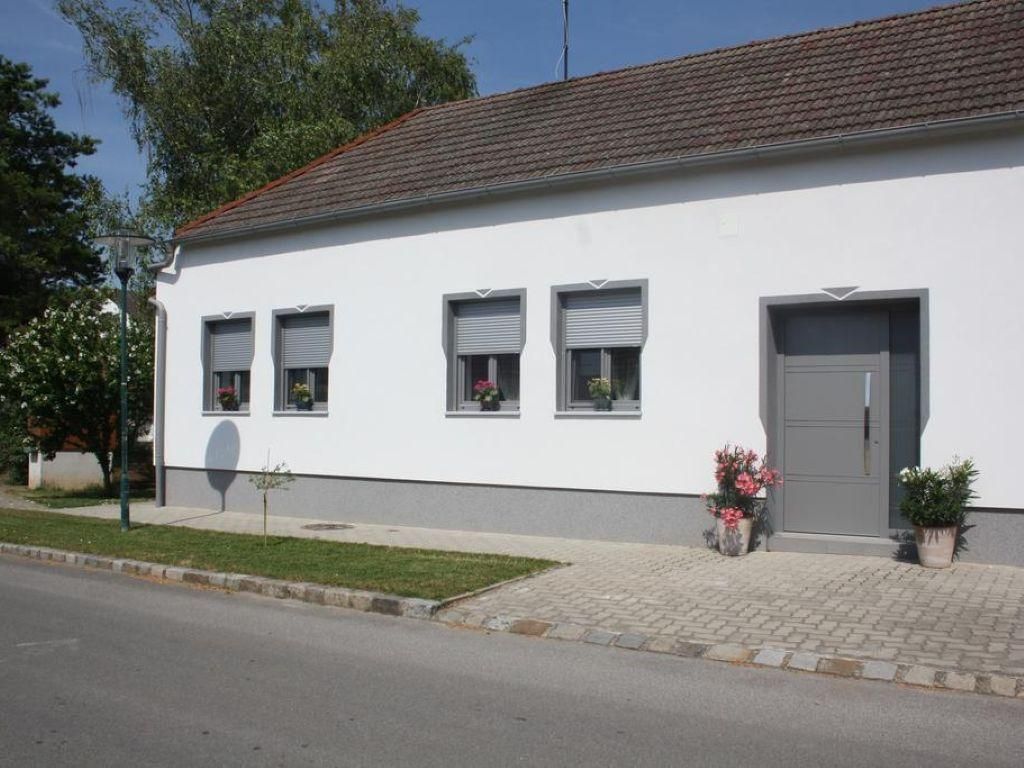 Ferienhaus zur Weinlaube