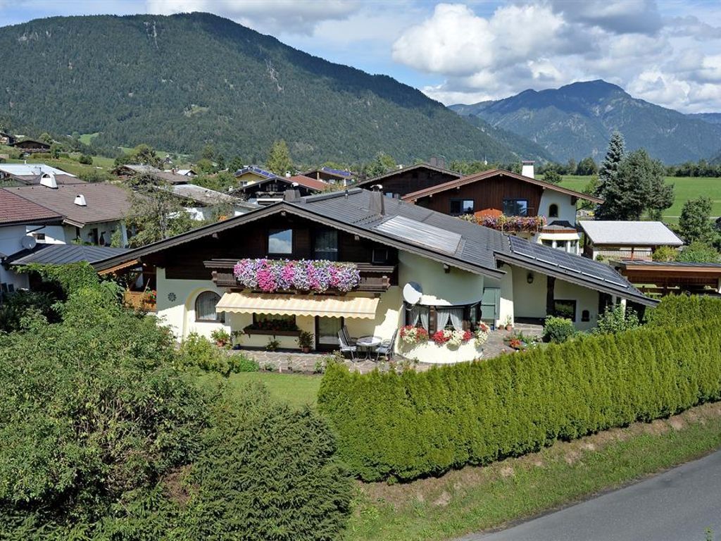 Haus Fröschl