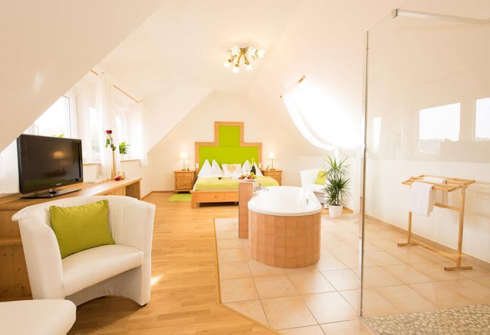 Hirschbirn Luxussuite mit Bad, WC