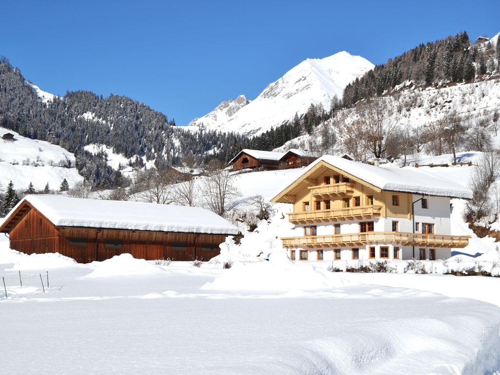 Santner alpine tauern living