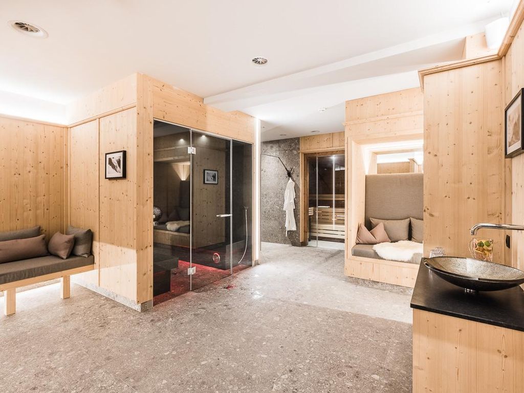 LENI MOUNTAIN APPARTEMENTS