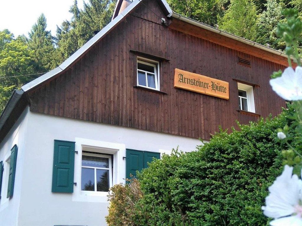 Arnsteiner Hütte
