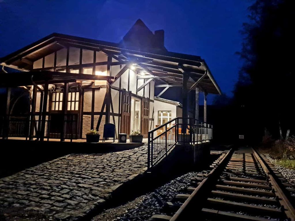 Museumsbahnhof Ahütte, Pension