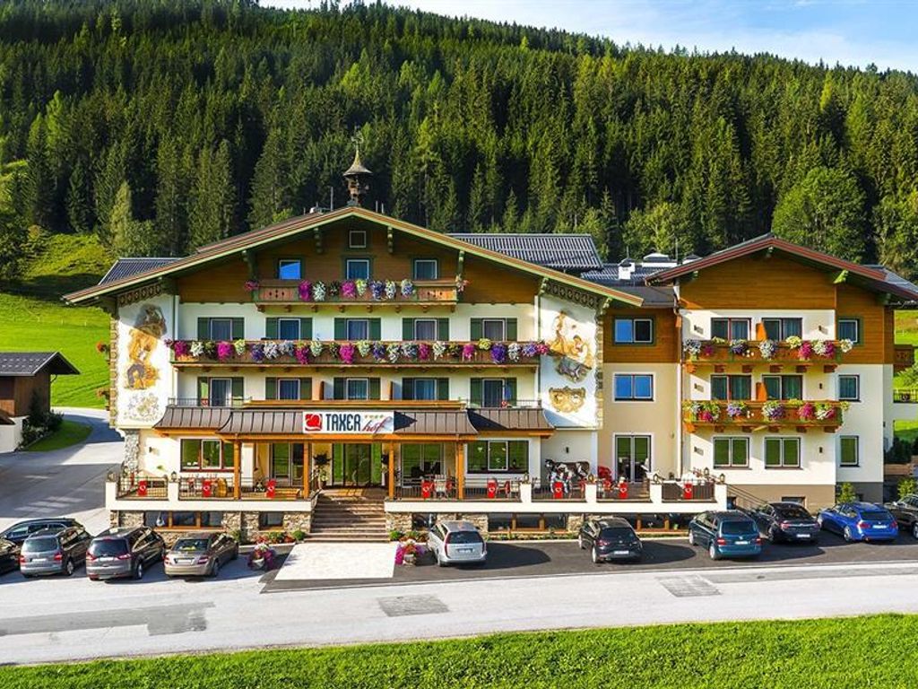 Hotel Taxerhof