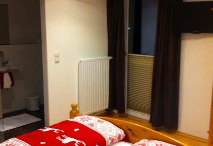 Ferienwohnung mit 2 Schlafzimmer, Erdgeschoß