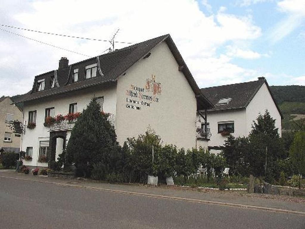 Weingut-Gästehaus Hermes-Lex