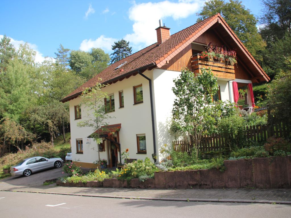 Ferienwohnungen Röller