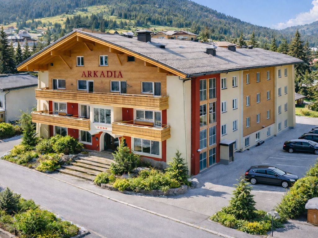 Arcadia, Appartementhaus