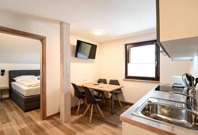 Top 1 - 1 Schlafzimmer, Dusche, WC